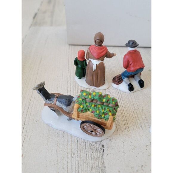 Dept 56 59013 Heritage Village Farm Set xmas animal deer - Picture 6 of 7